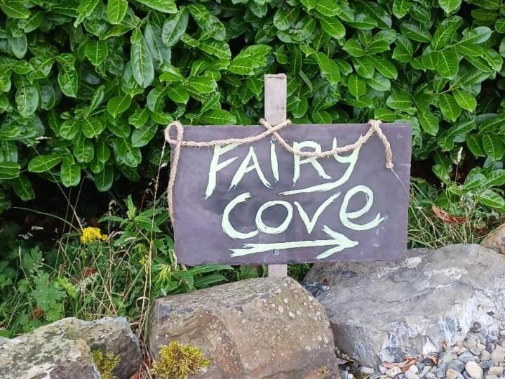 ホテル Fairy Cove At Rosemount Glamping カーリングフォード エクステリア 写真